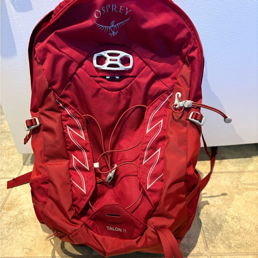 Osprey Talon 11 Crimson Backpack